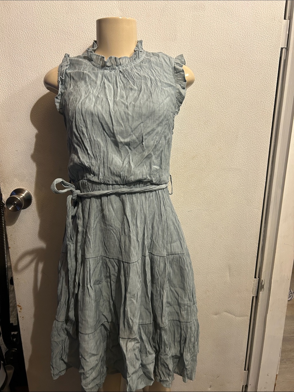 Ruffled Neck Sleeveless Midi Dress in Pale Blue with Tie Waist